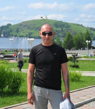 Увлекаюсь профессионально татуировкой.
Люблю кулинарию и все что ее касается!