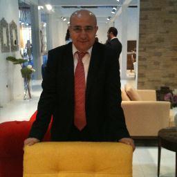 İlahiyatçı. Hadisten doktora yaptı