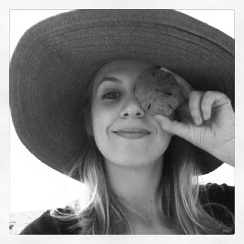 Marketing & Events Manager @seven_days  interested in empowering women, marketing, social media, traveling, cooking and the arts!