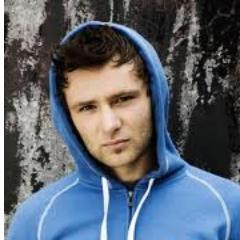 Amu a minha Blake!! amo meu malidu o dougie só meu se tentar acedia-lo eu matooooo  nem tente roubar a minha blake :)) #honesto 2bjs