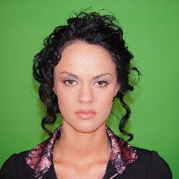 Semplicemente Silvia!
(il sito web che segno sul profilo è in vendita a 1euro al giorno)