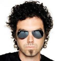 HombreDeNegroo's profile picture. Pablo Ibáñez, conocido como El Hombre de Negro. Coordinador de las secciones de el hormiguero: Arte a lo bestia, ciencia...