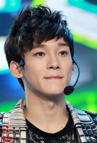 หนีห่าว ! ผมคิมจงแดหรือเฉินแห่งเด็กดาวซินโดรม(?) เอ้ย! ดาวเอ็กโซ่ครับ -..- ฟอลมาสิผมจะดูแลพวกคุณอย่างดี ~ *ยิ้มมุมปาก* [ซาลาเปาของผม : @Xiumin_ETBot ]