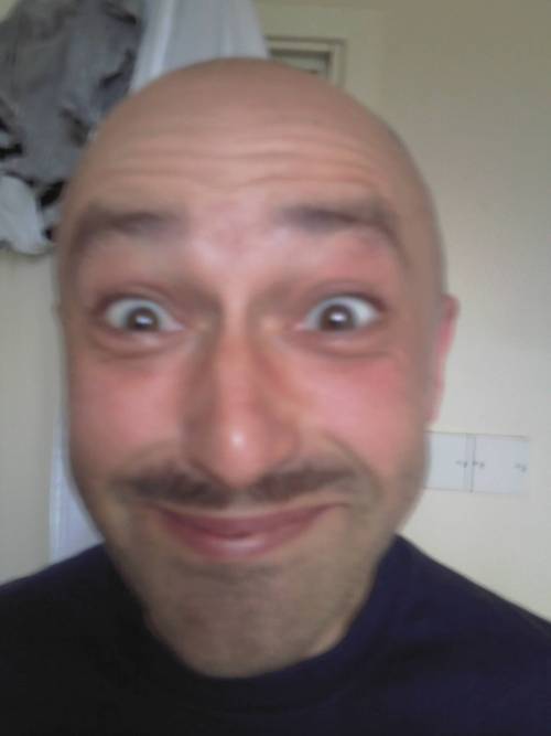 emarketing3's profile picture. Internet Marketing Loonatic. I make over £12,000 a day by just pressing buttons and smothering hot shoup on my nipples. FOLLOW ME I WILL MEKETH YEE CHORTLE!