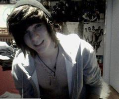 17 / pie is cool, so are bands, erms ye hmu :3 // @xAuroraLeex is all mine «3
