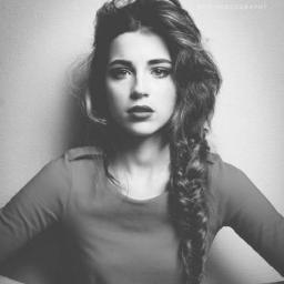 I'm Natalia. I like laugh, dream, read, dance and have a lot of adventures. #Directioner. #TheVampireDiaries. Follow back :)