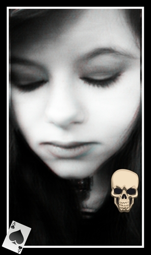 vampiregirl9552's profile picture. 