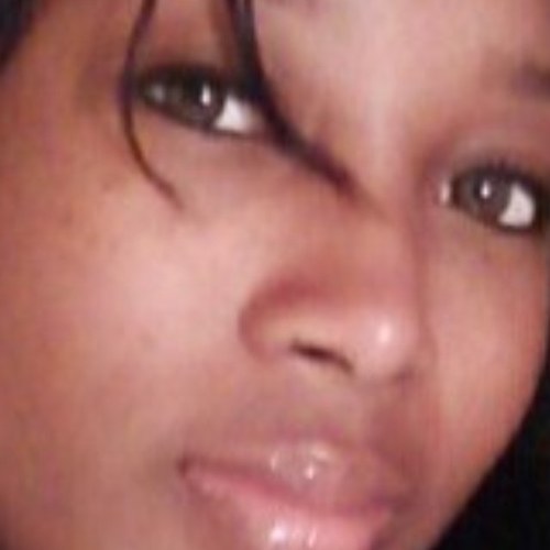 Hey im Daisha! Just trying to make my way! Smile God loves us #HCC