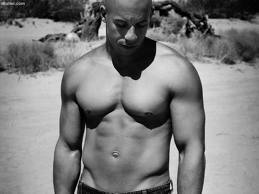 NADA QUE AMO A VIN DIESEL
