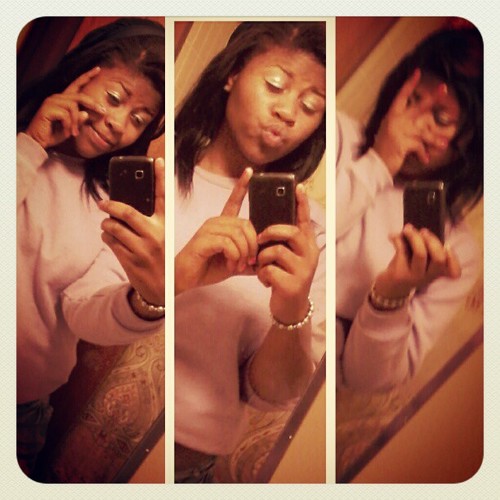 B4l, tha bhadest /illest bitchh alive,  R3ALEST Bitchh Ever . FOLLOW ME Onn iG: @_thatsthe1  follow me bitches