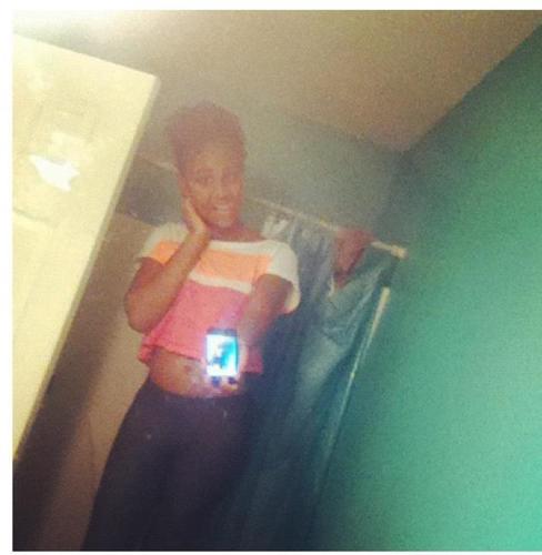 Cute,5'3 Shortiee :) Just Follow & Ill Follow Back :) Follow Me On IG@___brat__