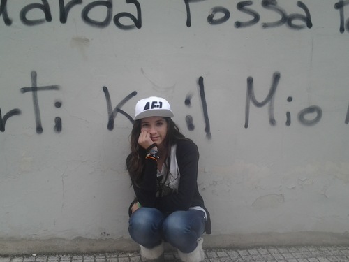 hello, i'm 1/5 of our life (italian group) and i love @onedirection and my BF. please follow me and follow @OfficialOurLife