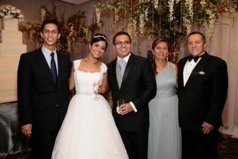 vicha_r's profile picture. 