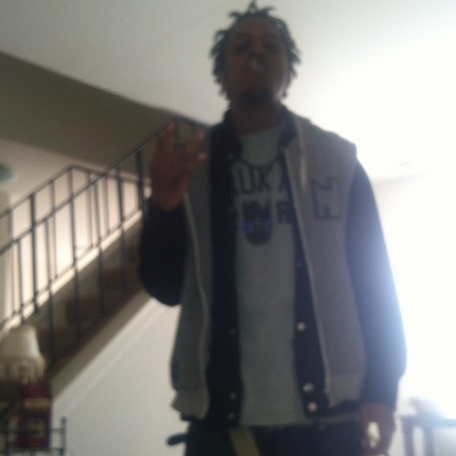 moneyclot shawtyy
 #teamfollowback #kushteam #teamletsgetid
 #ilovewomen #toomanythots. ima down to earth nigga that intentions is #creamteam i motivate money