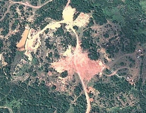 The rights of this area with gold research is for sale. More details,contact us goldminebr@gmail.com with subject GOLD MINE.