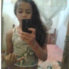 gosto de net pizza novelesa ... sou bregeira beijãoooooooo