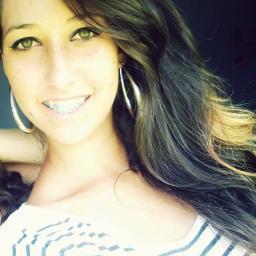 C H A T A '-'