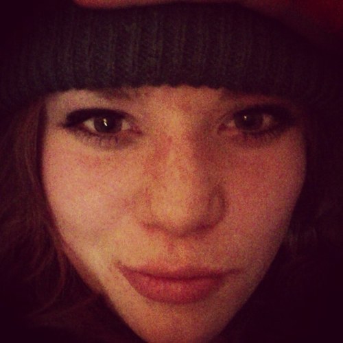 xNinuschka's profile picture. Somethimes with me is not good cherry eating, but just sometimes