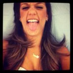 Primeiro fã cluube em homenagem a diva linda, a jornalista @carolinabreu_. Since: 03/10/11.TE AMAMOS MUITO DIVA! - donas:@camilamaia3 @TaynaraFreittas