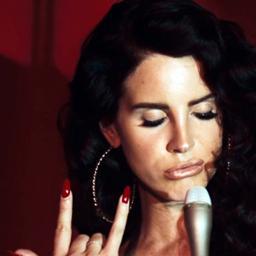 Uma lady. Uma miss. Miss behave.