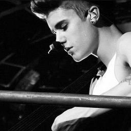 vansxxj's profile picture. i don't know what to do right now, i just know that I miss you. #NotSwaggy