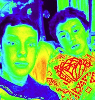 TomasSellars's profile picture. follow me and i will follow back!!!:)))))