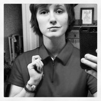 Andi (@letusnotpretend) 's Twitter Profile