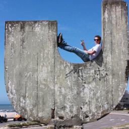 Ter problemas na vida é inevitável, ser derrotados por eles é opcional”