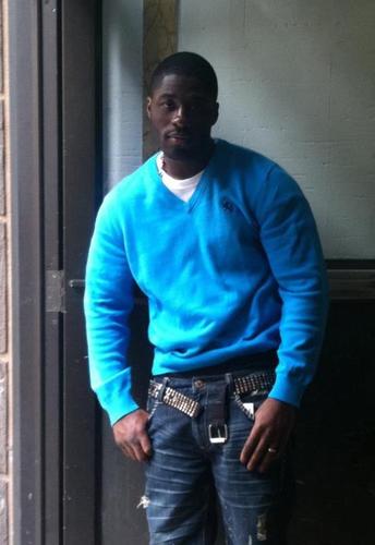 GAGangstaAdam's profile picture. Louboutin Khristian/Artist/Somali Gang/Lover Of All The Finer Things