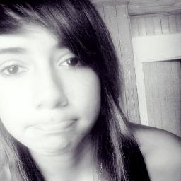 voce tem uma estrala no olhar , um olhar de amor .... Leo Marques ♥                                                   melhor amiga @pqptoddy_ meu amoru ♥.♥