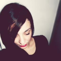 nikaaaaaaaa's profile picture. 