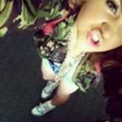 hi guys this is kate again! i have to make another one so follow me i needmy 945 followers bac