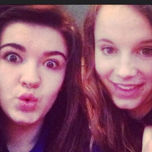 luisag121's profile picture. follow me and i will follow back :)