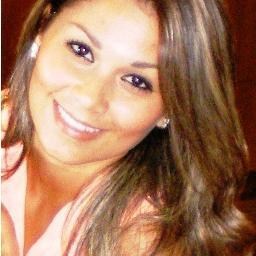 AnneMoura12's profile picture. Não há porta que se abra quando DEUS não quer, e nenhuma que se feche se Ele não permitir.