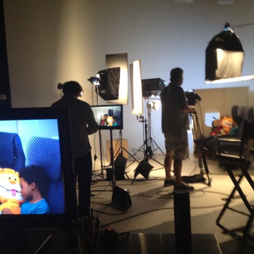 operated and owned by Sandy Maranesi celebrity  Hair and Makeup Artist working in film and television.