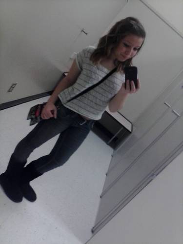 alena_mariah31's profile picture. 