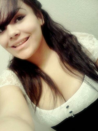 Serenityy♥ | Very Assertivee; Straight Up Lady♥ ||♥Followw Mehh; Ill Do Thee Samee|| I Lovee Musicc♫♪Happy Mother Of One Lil Lady ( Jay Leena Rose)