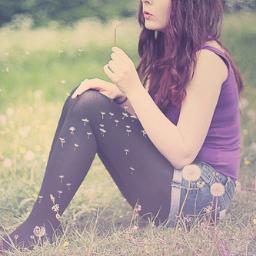 Holaa Me llamo Lovelía Tengo 13 & Me encanta la Música Me encnta @justinbieber @AvrilLavigne & @LosBunkers_ ..Me gsta el Pop & El Rock