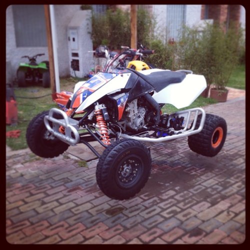 CRISPBONILLA's profile picture. 