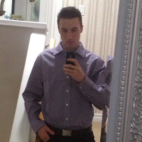 Funny, outgoing guy, king of sarcasm, people know me...im pretty much a big deal