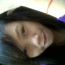 i'm cute ,i'm humoris,good,and I dont have boyfriend 
follow me if you want follow back mention me