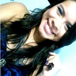 EmilyNunes9's profile picture. Eu so do tamanho daquilo que SINTO,que VEJO e que FAÇO,não do tamanho que os outros me enxergam.