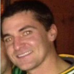 Former PR pro turned sales rep in Phoenix, AZ. Sports fan and lover of the team from Geebz in green and gold.