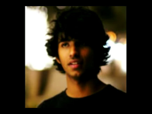 Al sh59yat al mzajeh t3any mn nfs'ha akthr mma y3aany al nas mnha  (Kl mafy mf'9lty b8lmy)