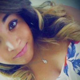 ei menina perfeita? obrigado por sempre me ajudar , sempre estar ao meu lado ! eu amo você . CáMoreira aqui *-*