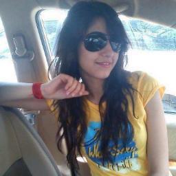 hiii...i am sanjana live in Jaipur .I  am a simple girl i have a very good knowledge about furniture.