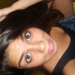 '-----'  , bem feliz aqui