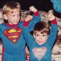 andyo32's profile picture. 