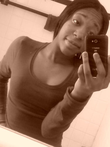 Im Keke , Follow Me And My Ace & Fav @_ReeseCupss_ (: @ImmWifeyy_____..#TeamTaken #TeamGorgeous #TeamFreshman #TeamLightSkinned