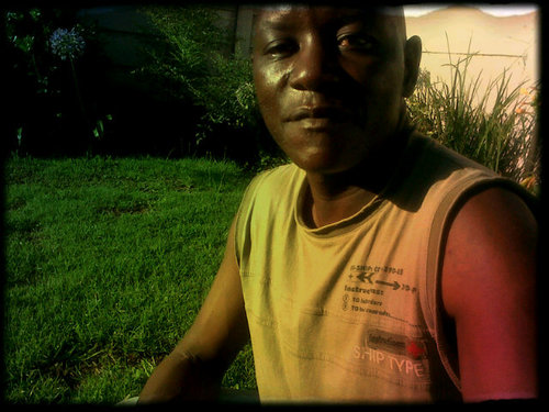 MakodzaIshmael's profile picture. Songwriter,miuzishen,guitarist; loving,caring,funny and all smiles.God fearing.